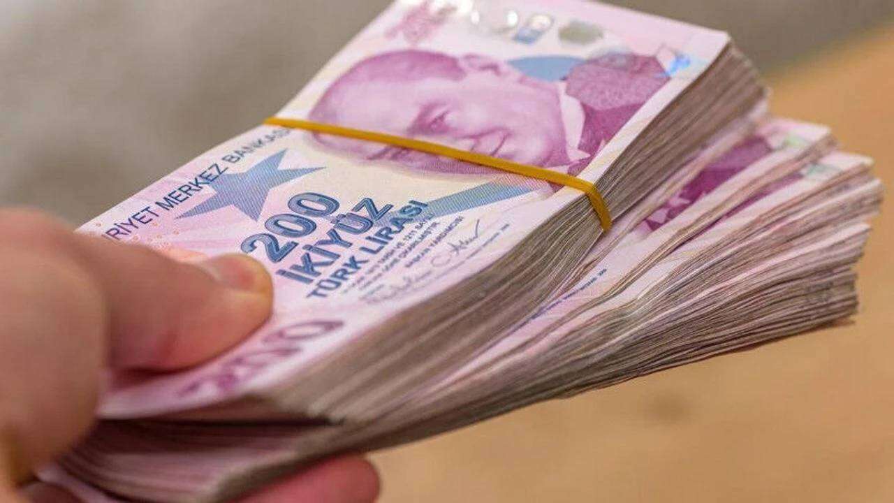 Tüm emeklileri kapsayabilir: AYM'den emekliye seyyanen zam kararı, 8.077 TL yatırılacak! 6